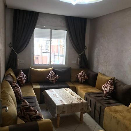 Hay Salam Reserve Aux Familles Apartment Agadir Exterior foto